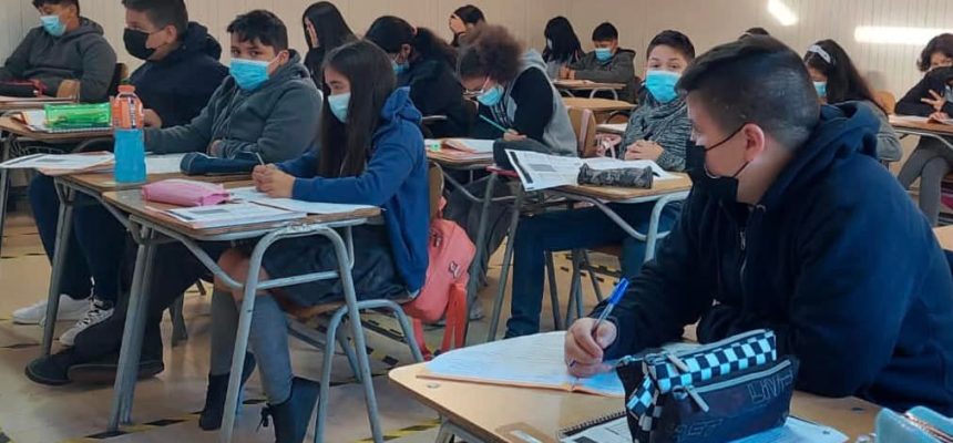 colegio alerce mejora habilidades lectoras de estudiantes con método ziemax. colegio alerce mejora habilidades lectoras de estudiantes con método ziemax.